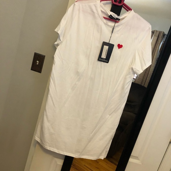 Heart Embroidered T Shirt Dress, tags attached - Picture 3 of 4